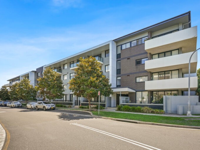 2138 Sunbeam CAMPSIE NSW