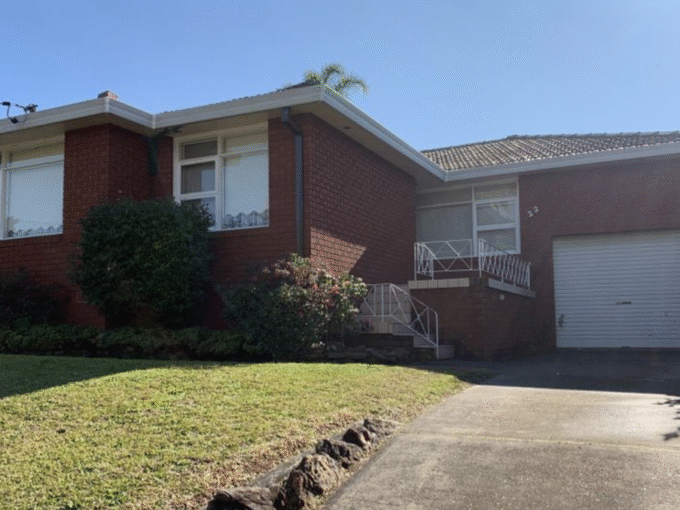 22 Buckwall Avenue GREENACRE NSW