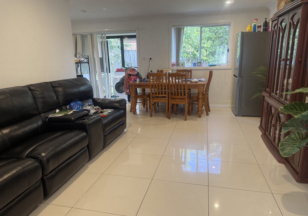 273 Flat B King georges Rd ROSELANDS NSW