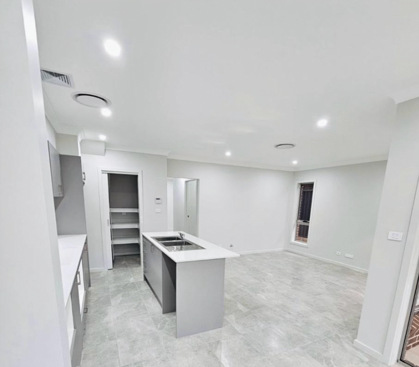 60 Twenty eight ave AUSTRAL NSW