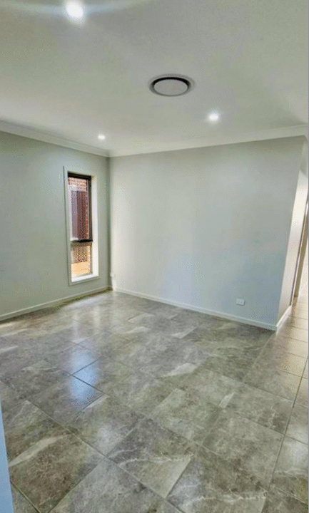 60 Twenty eight ave AUSTRAL NSW