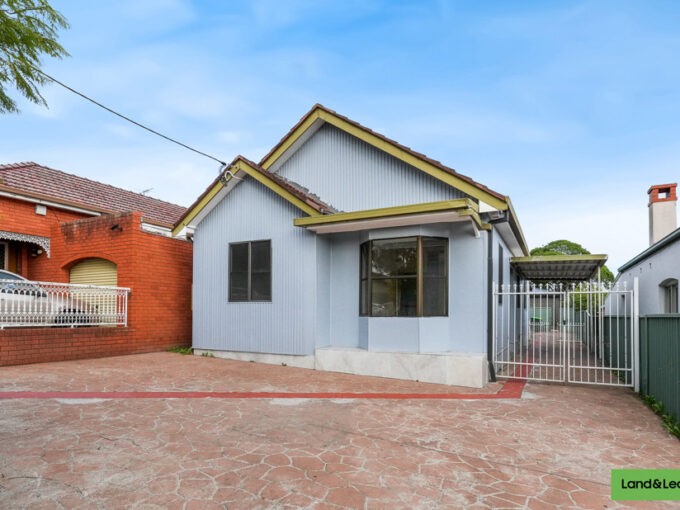 27 Moreton Street LAKEMBA NSW