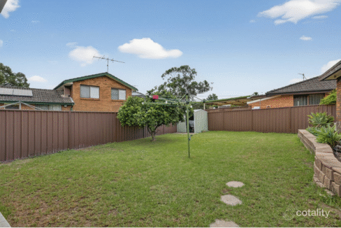 13 Guernsey Ave MINTO NSW