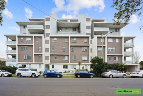 41/39 William Street GRANVILLE NSW