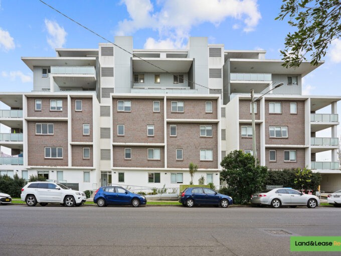 41/39 William Street GRANVILLE NSW