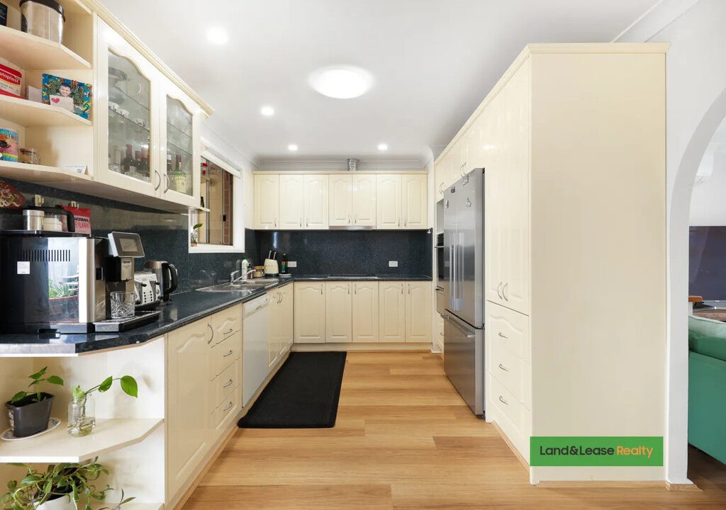55 Hurricane Drive RABY NSW