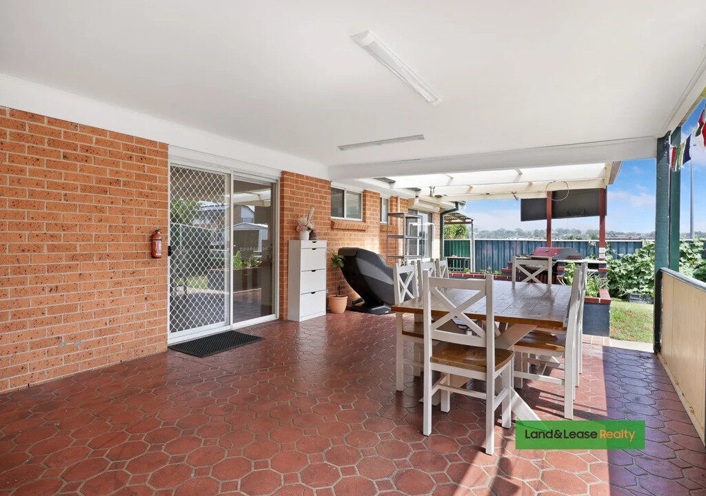 55 Hurricane Drive RABY NSW