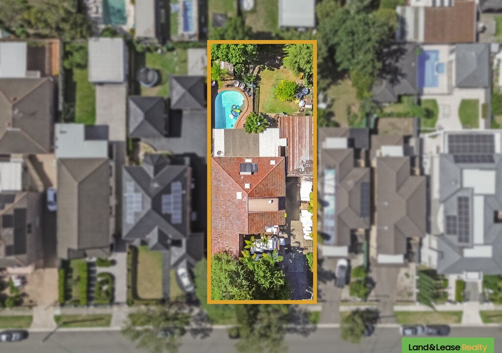 73 Old Kent Road GREENACRE NSW