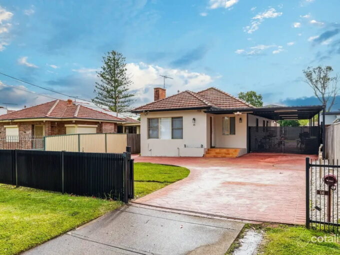 16 Carlton parade PUNCHBOWL NSW