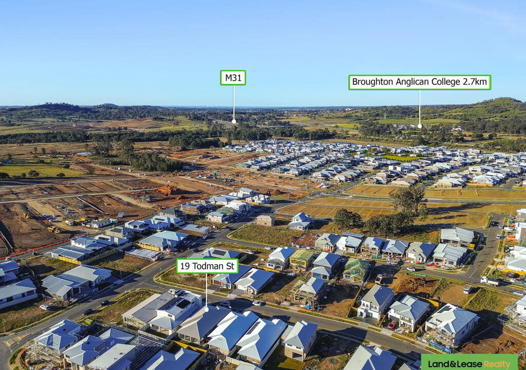 19 Todman Street MENANGLE PARK NSW