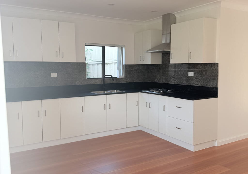 1/200 juno pde GREENACRE NSW