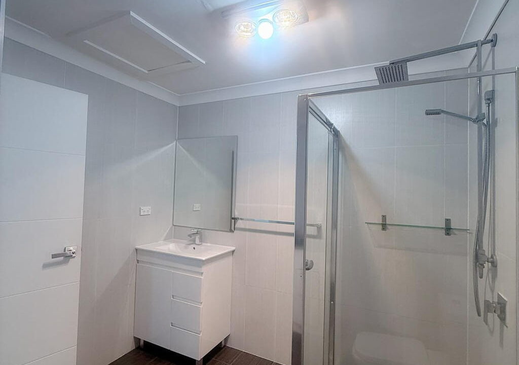 7A Dunlop st ROSELANDS NSW